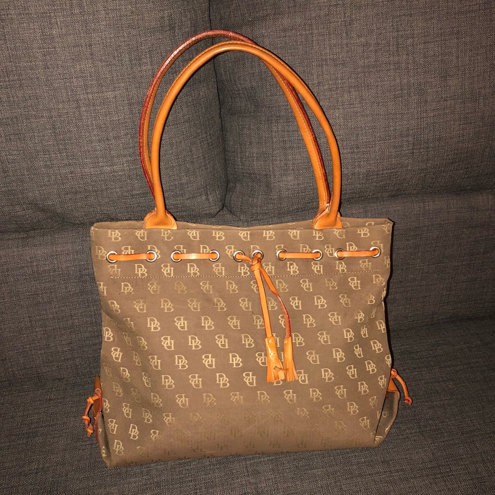 Dooney & Bourke handbag